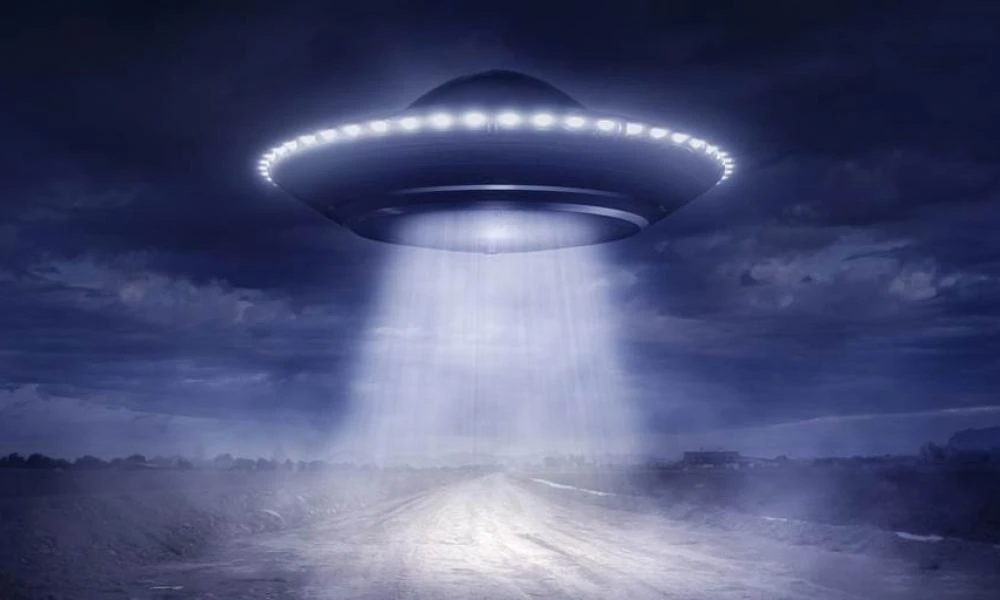 Γιατί οι ΗΠΑ αγαπούν να πιστεύουν στα UFO
